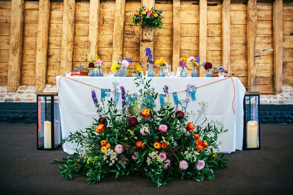 top table bright floral decor