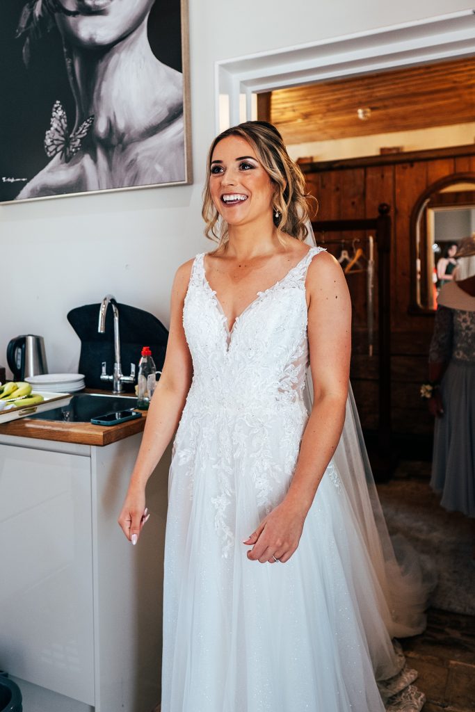 Luxe Earthy tones for Classic wedding at Hatfield Place Essex Wedding Photographer