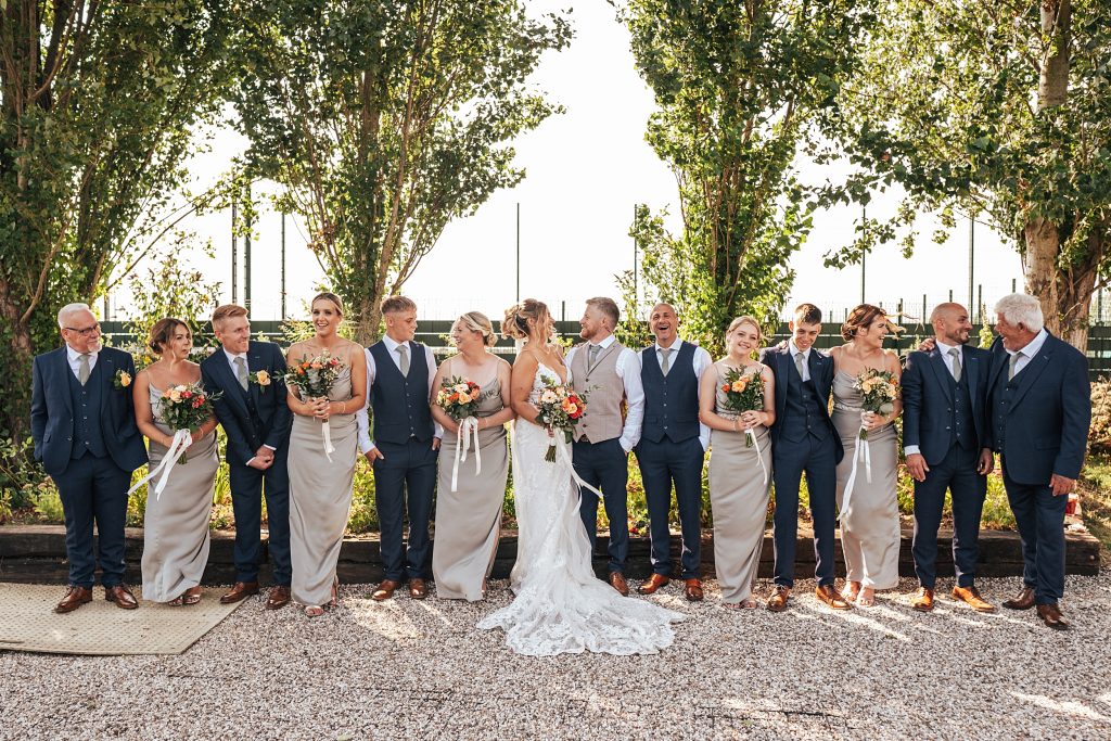 bride groom and wedding party