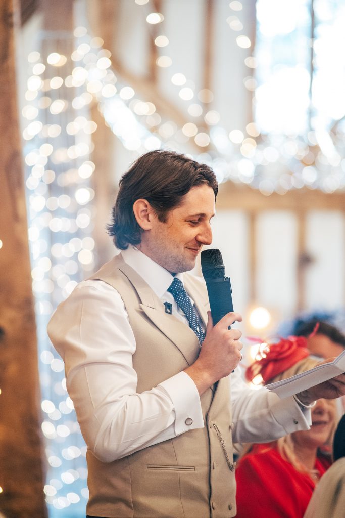 groom gives speech
