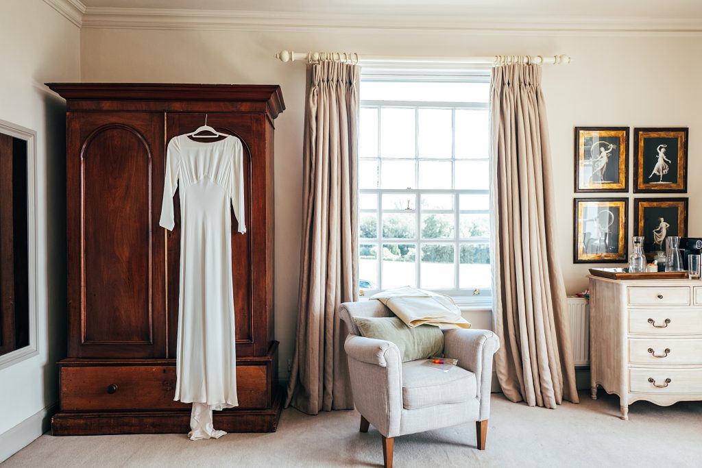 Vintage Chic and black tie wedding at The Hare's Field, Essex Suffolk wedding photographer