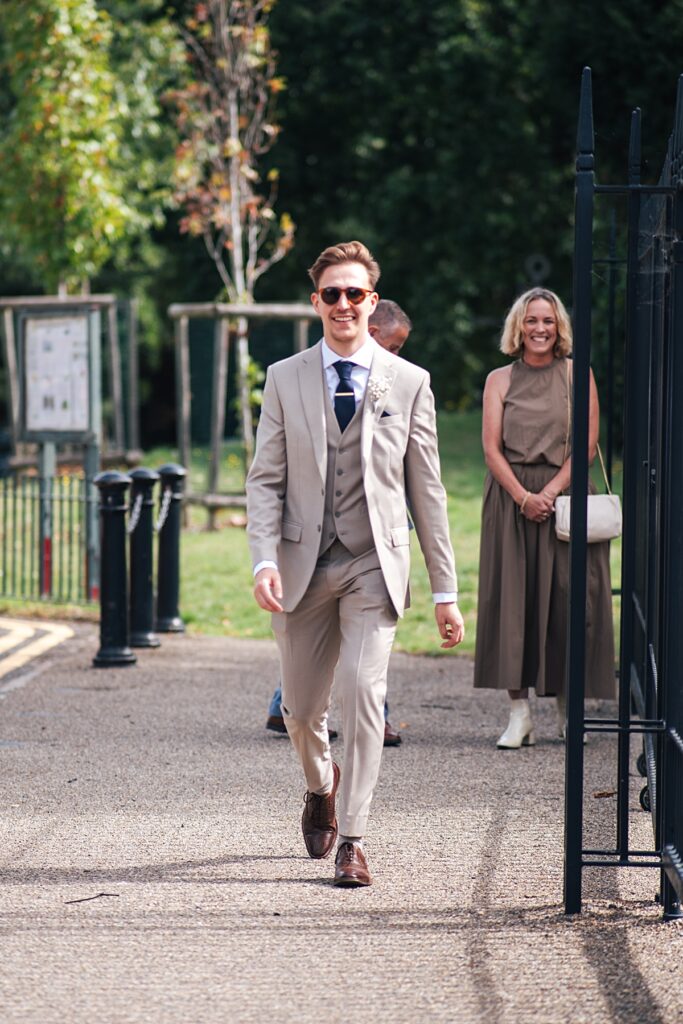 Essex documentary wedding photographer, Kent wedding photographer, Essex wedding photographer, Danson House