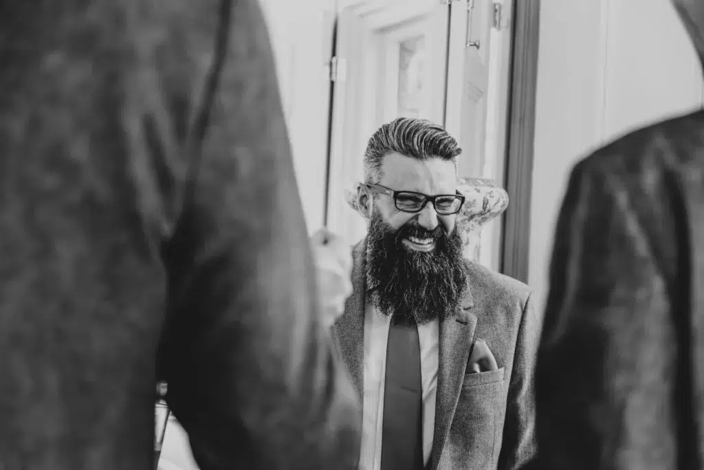 Friern Manor Wedding Photographer | A Rainy Autumn Wedding in Essex