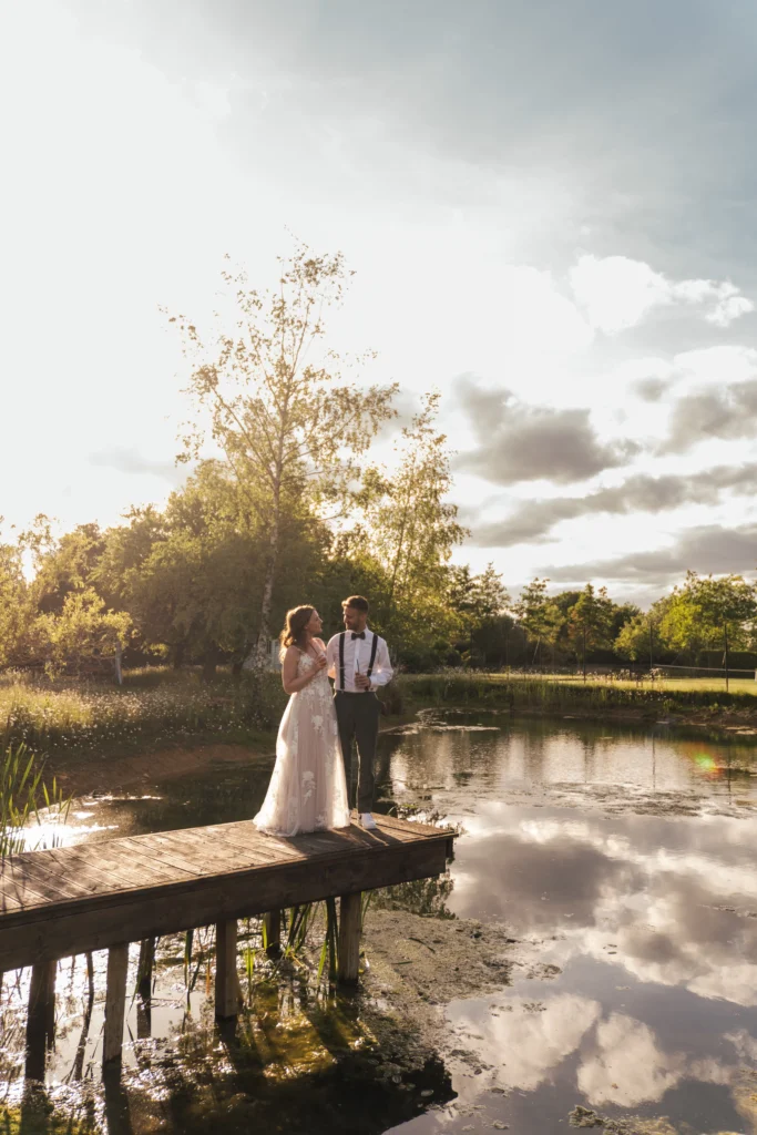 Maidens Barn Wedding Photographer. A Relaxed Guide to Weddings at Maidens Barn, Essex